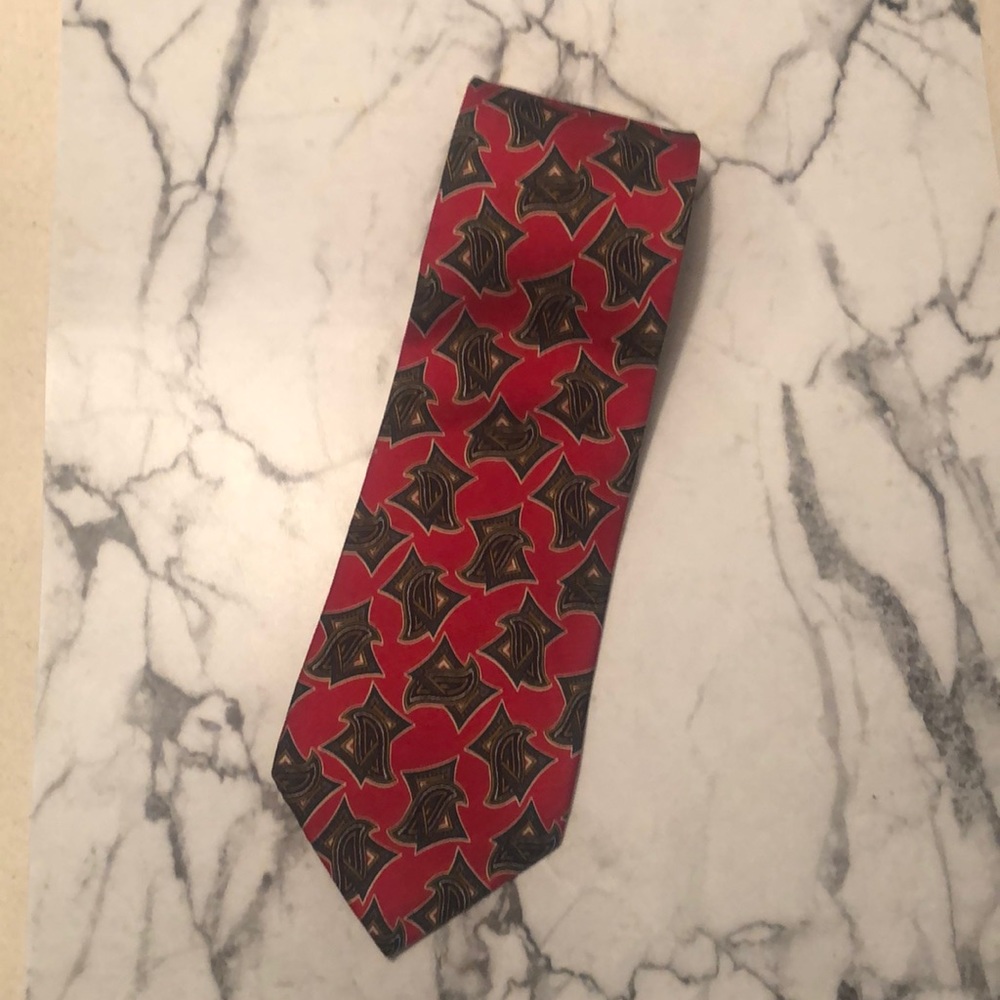 Harve Benard 100% Silk Tie